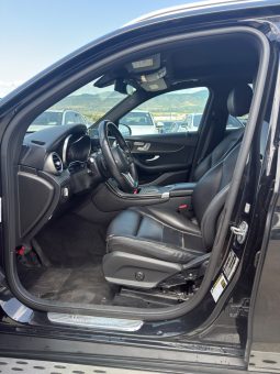 
										Mercedes-benz Glc 300 full									