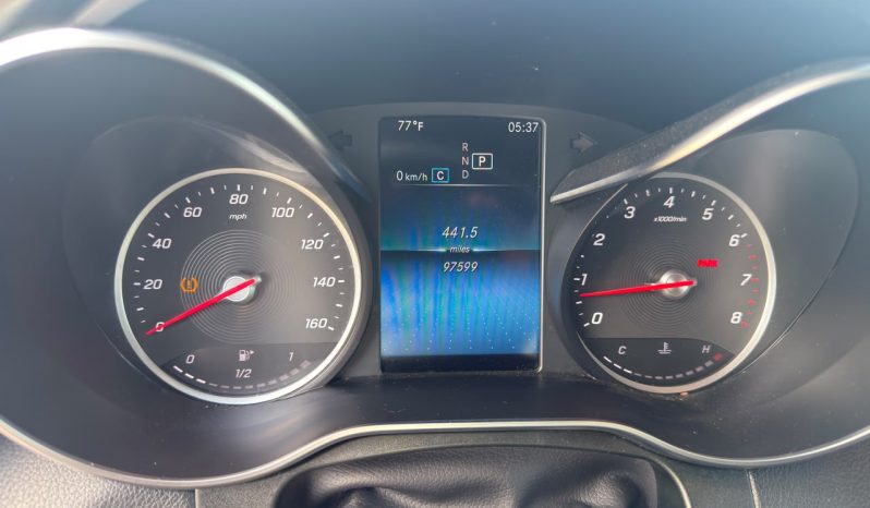 
								Mercedes-benz Glc 300 full									