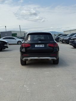 
										Mercedes-benz Glc 300 full									