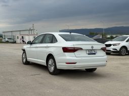 
										Volkswagen Jetta full									