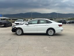 
										Volkswagen Jetta full									