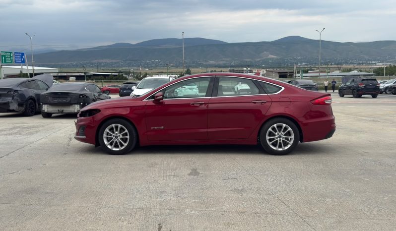 
								2019 Ford Fusion, Hybrid Sel full									