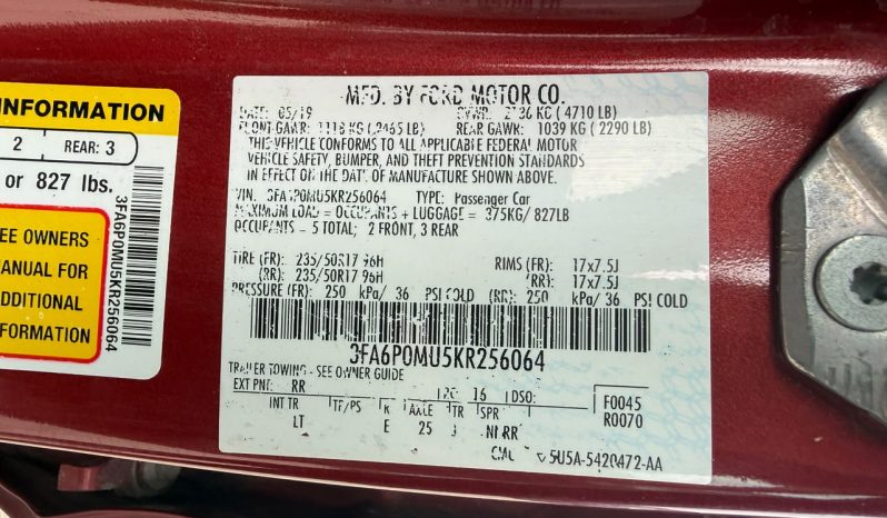 
								2019 Ford Fusion, Hybrid Sel full									