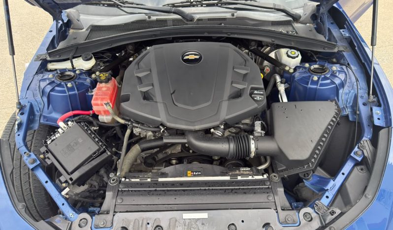 
								Chevrolet Camaro full									