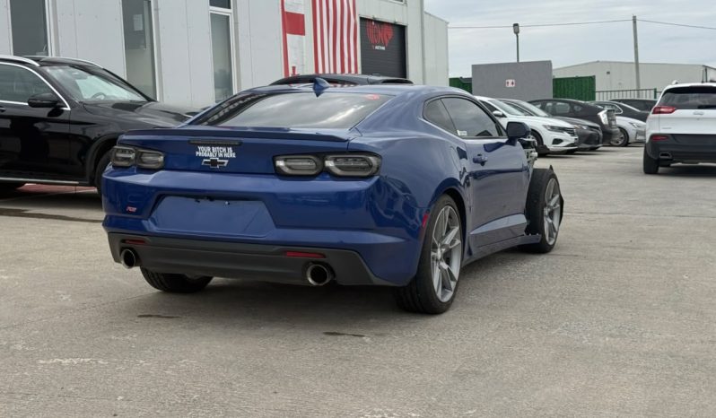 
								Chevrolet Camaro full									