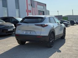 
										Mazda CX-30 full									