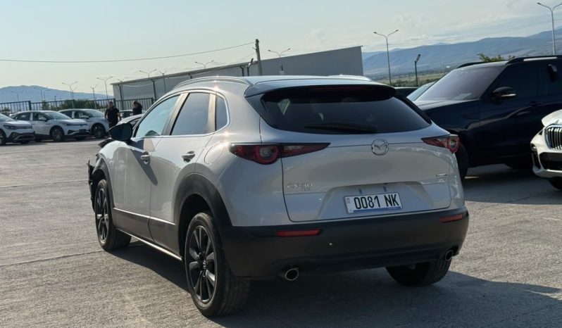 
								Mazda CX-30 full									