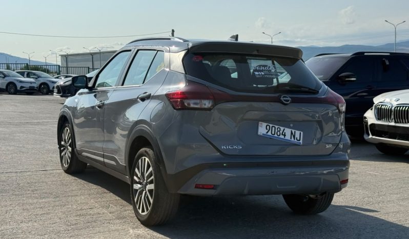 
								2024 Nissan Kicks full									