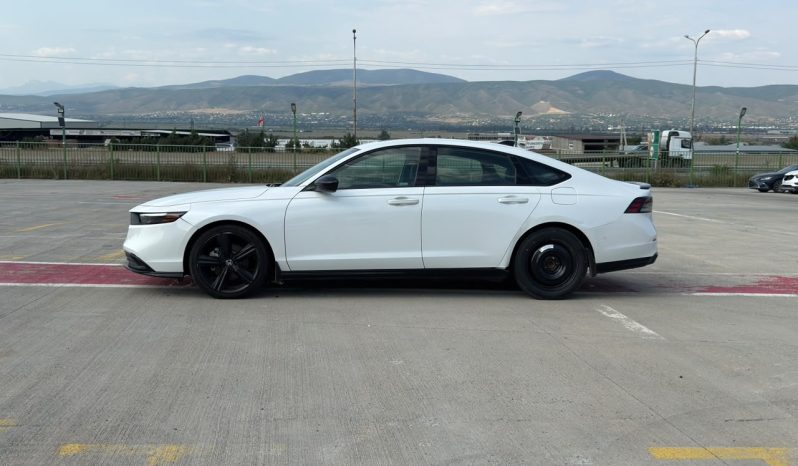
								2023 Honda Accord, Hybrid Sport-L full									