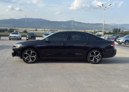 
										Volkswagen Passat full									