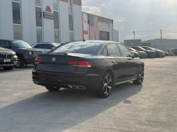 
										Volkswagen Passat full									