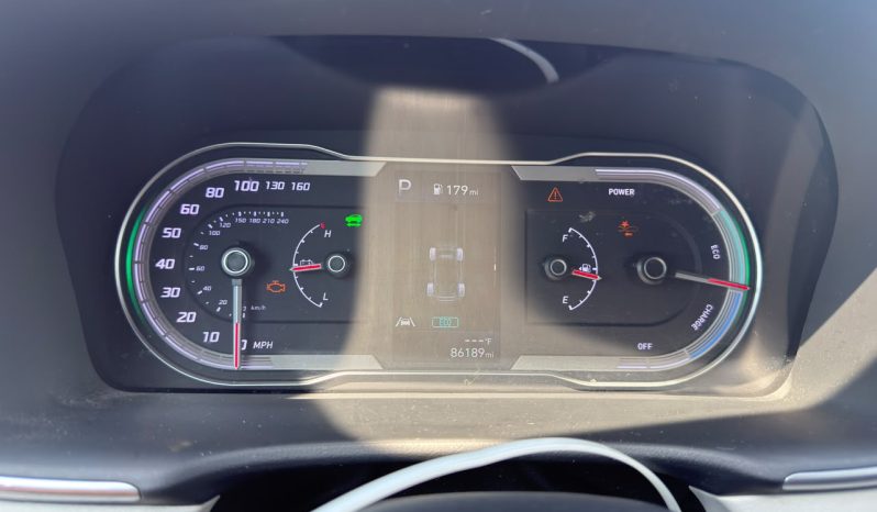 
								Hyundai Tucson Hybrid full									