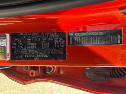 
										Kia Niro full									