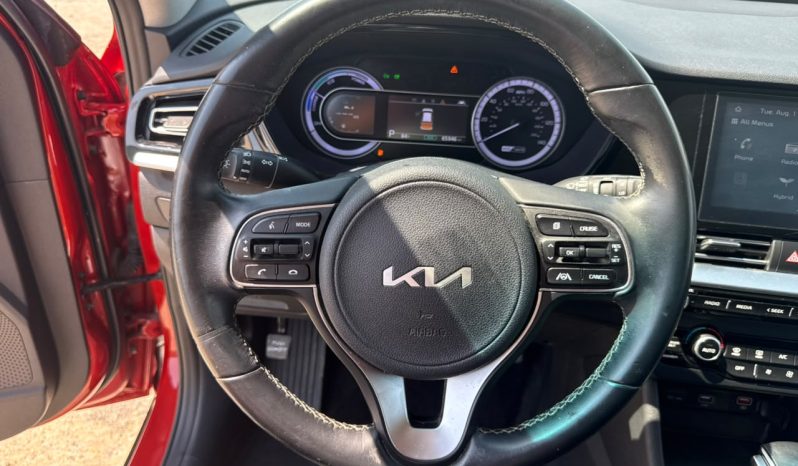 
								Kia Niro full									