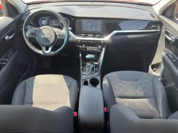 
										Kia Niro full									
