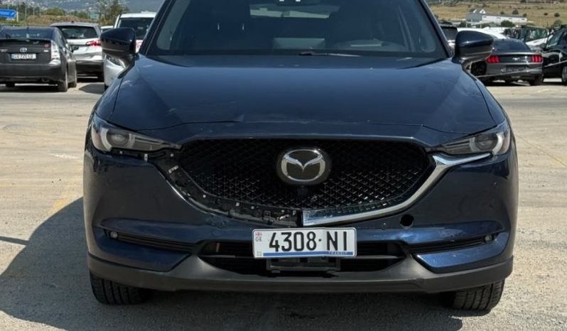 
								Mazda CX-5 full									