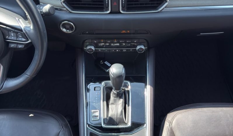 
								Mazda CX-5 full									