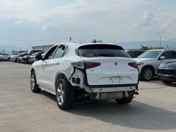 
										Alfa Romeo Stelvio full									