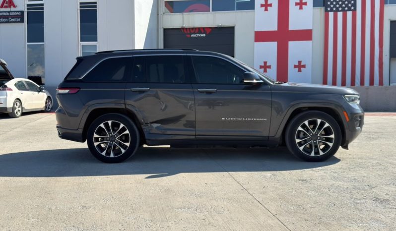 
								JEEP Grand Cherokee full									