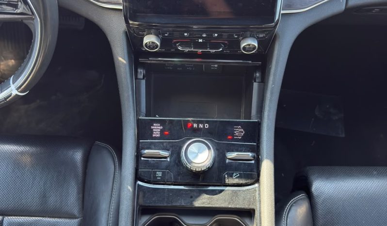 
								JEEP Grand Cherokee full									