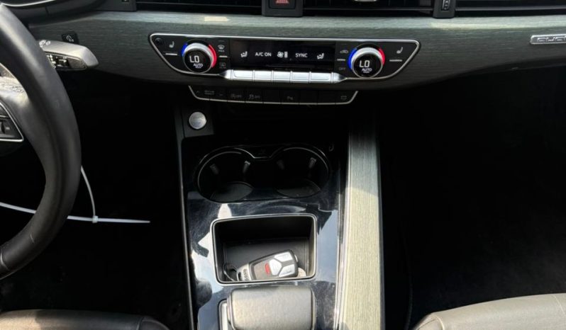 
								Audi A4 full									