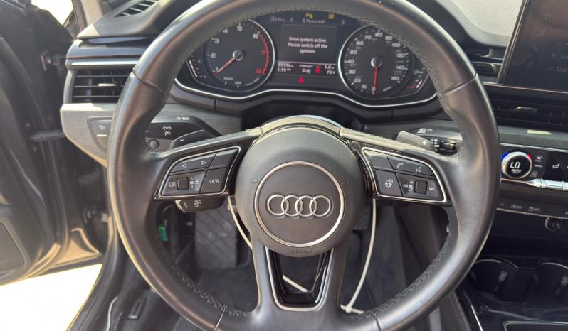 
								Audi A4 full									