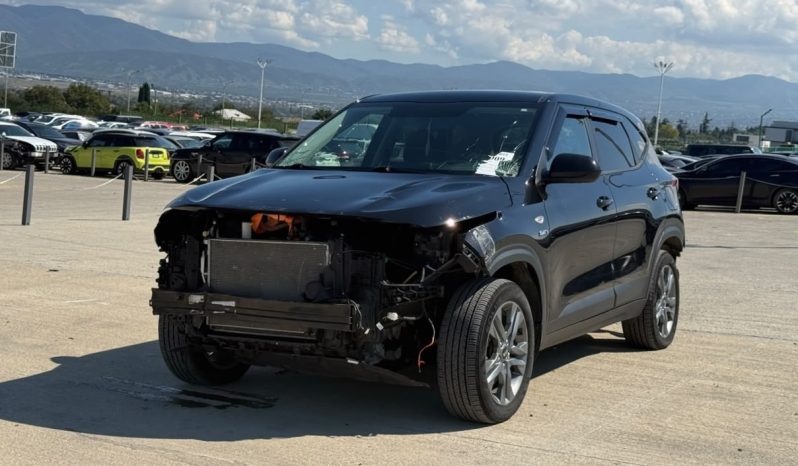 
								KIA Seltos full									