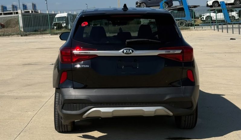 
								KIA Seltos full									