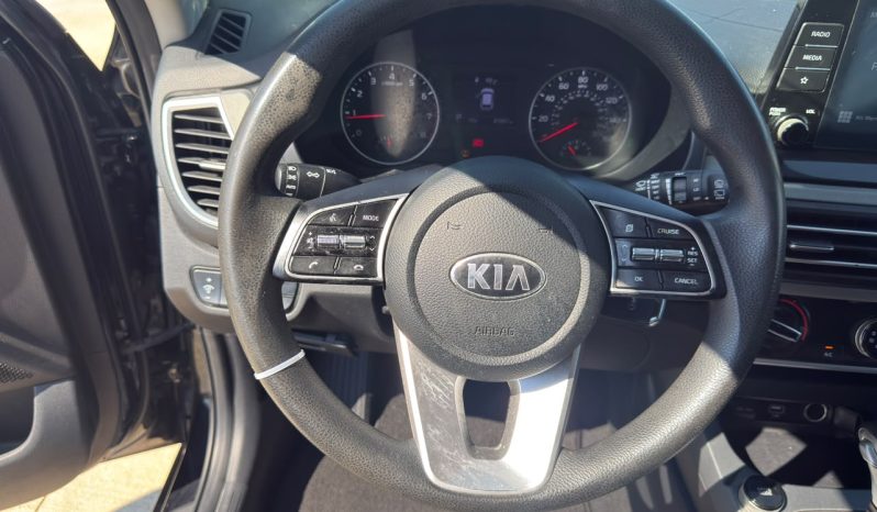 
								KIA Seltos full									
