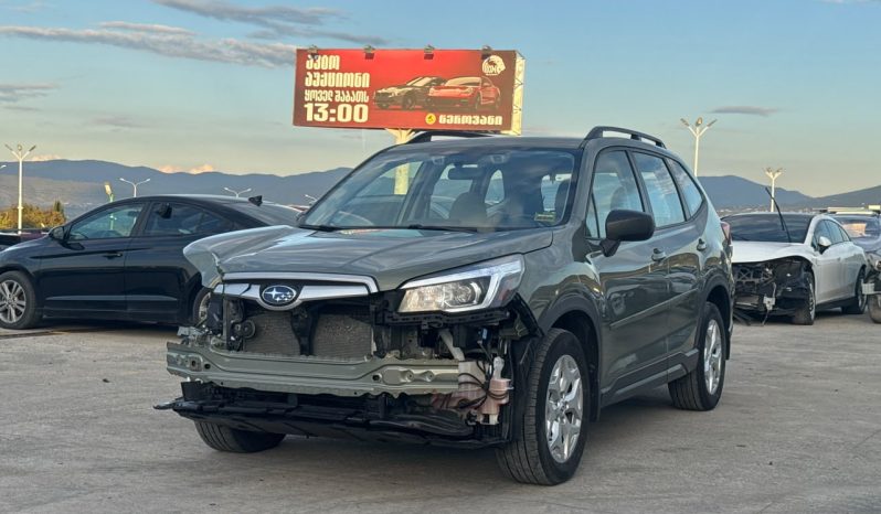 
								Subaru Forester full									