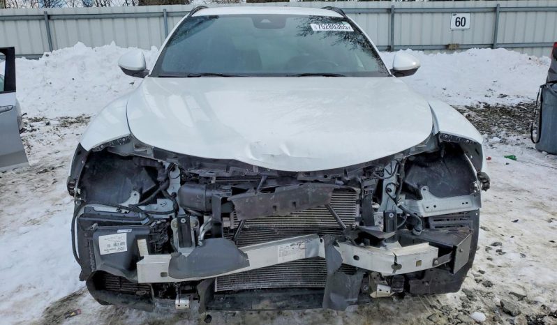 
								2022 Alfa Romeo Stelvio full									