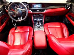 
										Alfa Romeo Stelvio full									