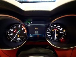 
										Alfa Romeo Stelvio full									