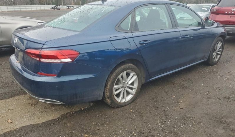 
								Volkswagen Passat full									