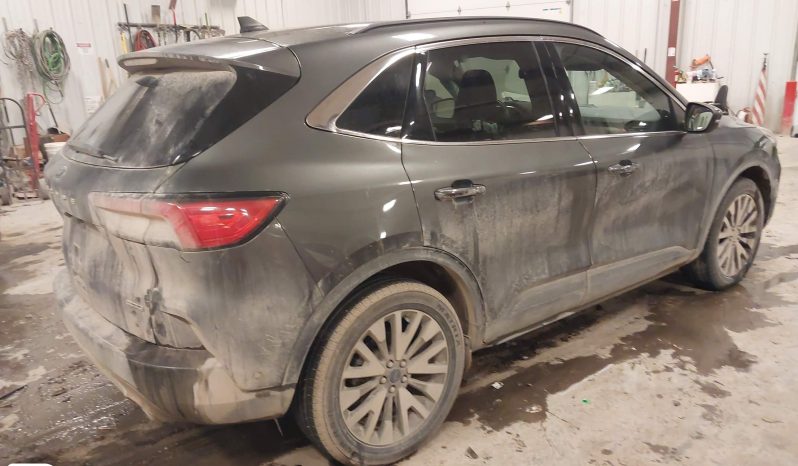 
								2020 Ford Escape, Titanium Hybrid full									