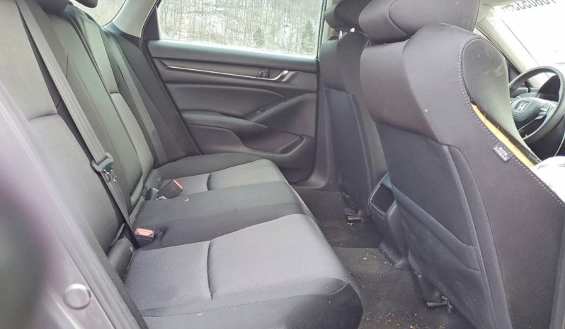 
								Honda Accord Hybrid full									