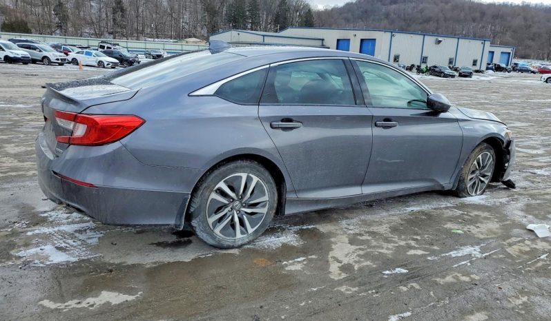 
								Honda Accord Hybrid full									