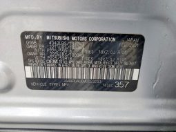 
										Mitsubishi Outlander full									