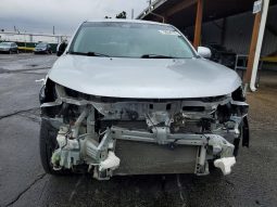 
										Mitsubishi Outlander full									