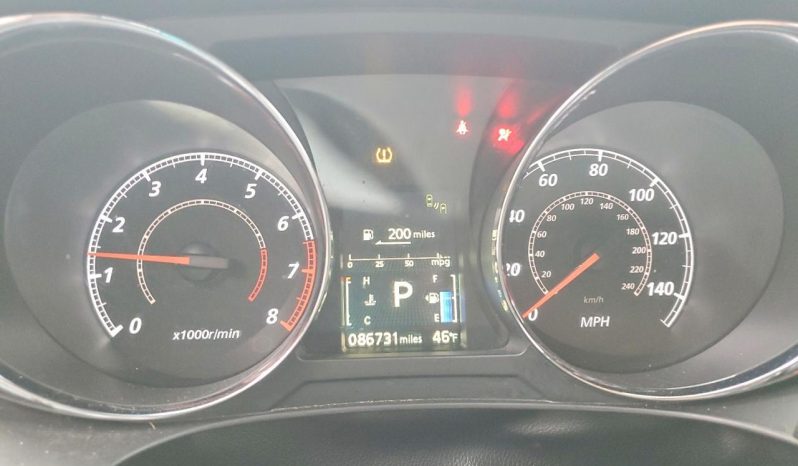 
								Mitsubishi Outlander full									