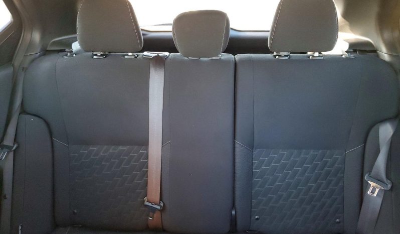 
								2021 Nissan Kicks full									