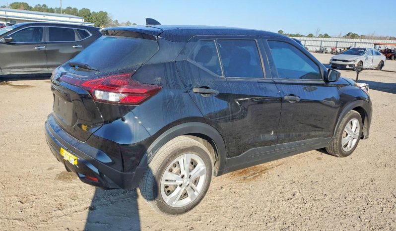 
								2021 Nissan Kicks full									