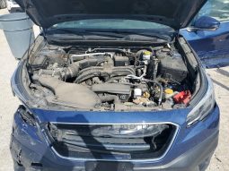 
										2021 Subaru Outback, Limited full									