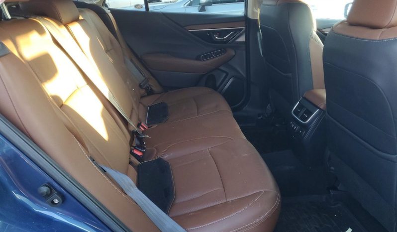 
								2021 Subaru Outback full									