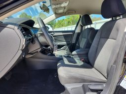 
										Volkswagen Jetta full									