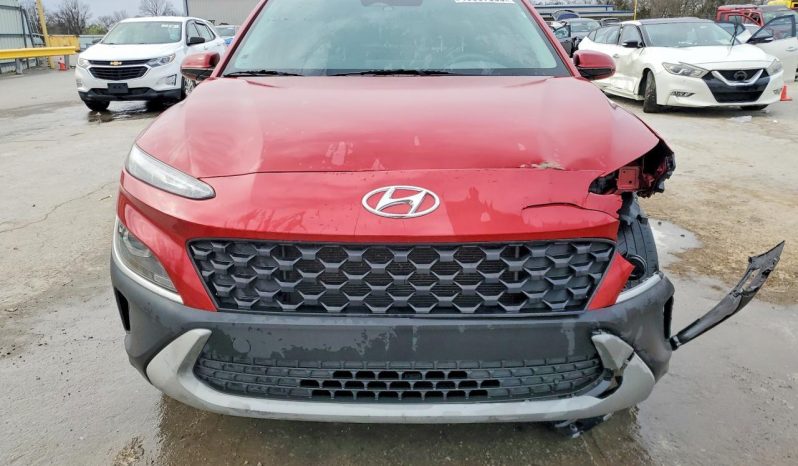 
								Hyundai Kona full									
