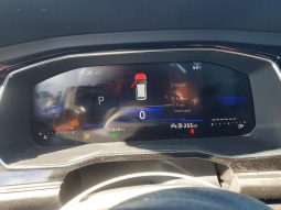 
										Volkswagen Jetta full									