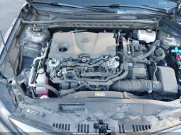 
										Toyota Camry Hybrid full									