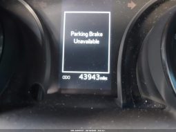 
										Toyota Camry Hybrid full									