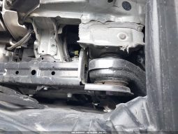 
										Toyota Camry Hybrid full									